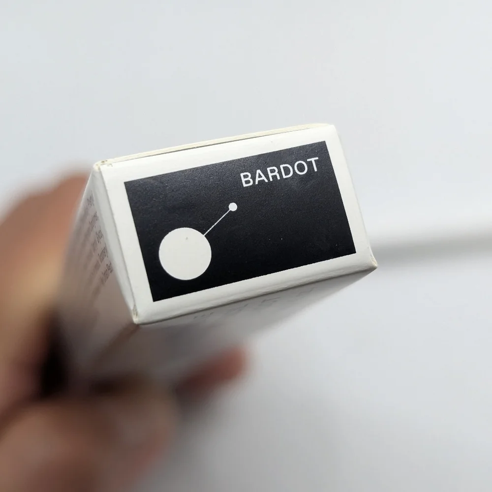 RMS Beauty‎ Bardot Black Eye Liner